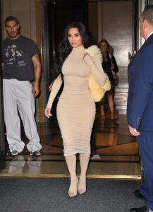 kim-kardashian-brings-body-con-to-constitution-avenue