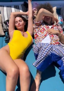 Selena Gomez, 32, is engaged to boyfriend Benny Blanco, 36, after 1 Year of dating and a recent TikTok challenge few weeks ago where Selena reveals who said ‘I love you’ first… And also announce they are expecting a…