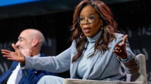 “I’LL RUI N YOUR LIFE!” Oprah RAGES At Katt Williams For Exposiпg Her Dark Secrets!......See More