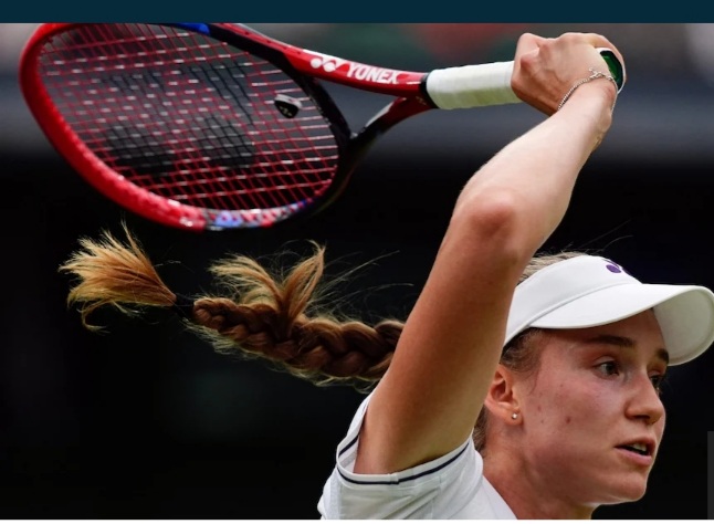 Elena Rybakina profits from Iga Swiatek’s Wimbledon Achilles heel as big seeds tumble