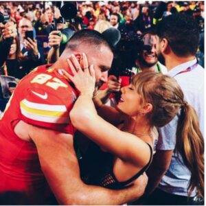 Exclusive: Taylor Swift and Travis Kelce, they love to show affection in public, okay because we love you so much. All the fans will support you till the end…See More